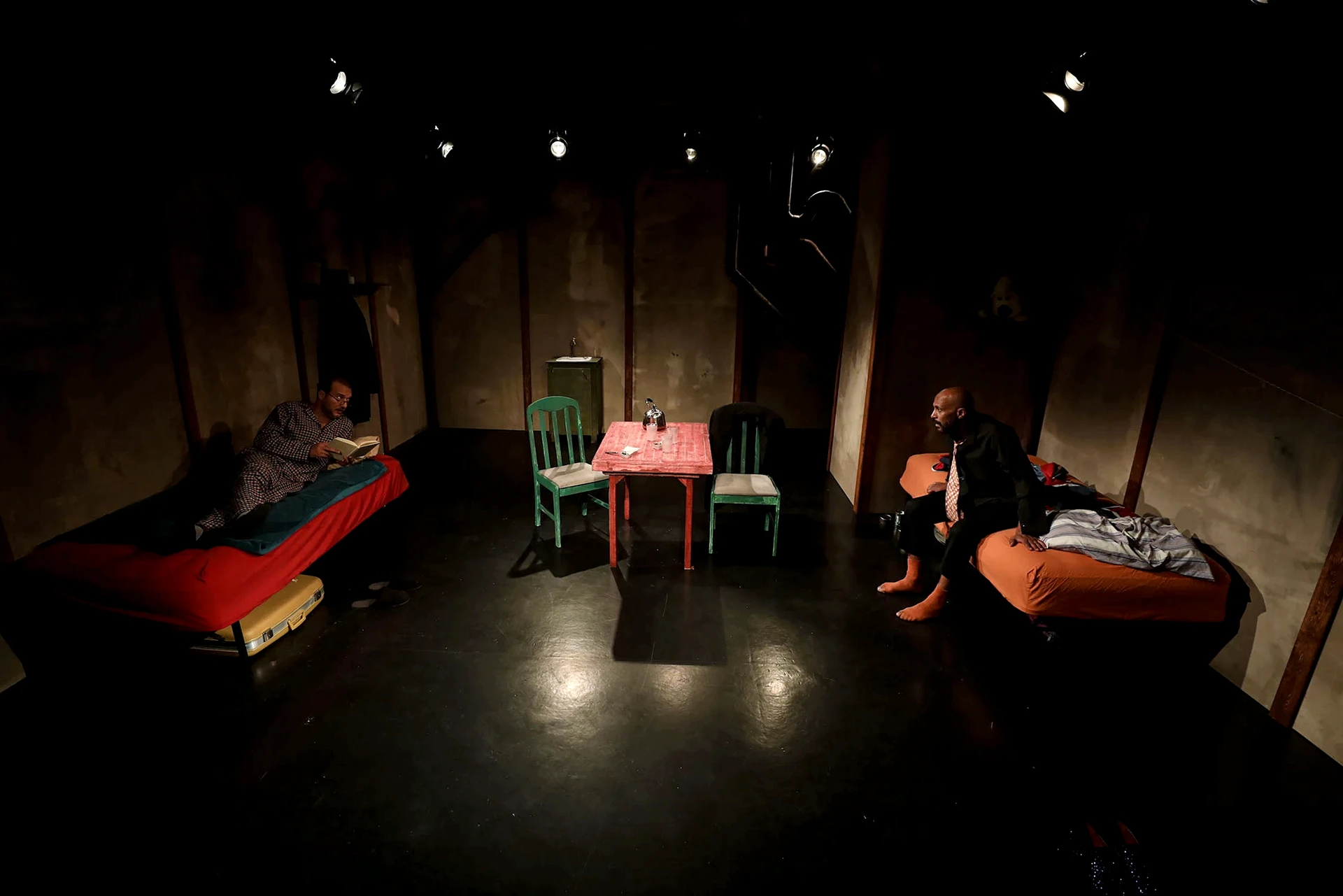 05_The_Emigrants_By-STORM-Design-Studio